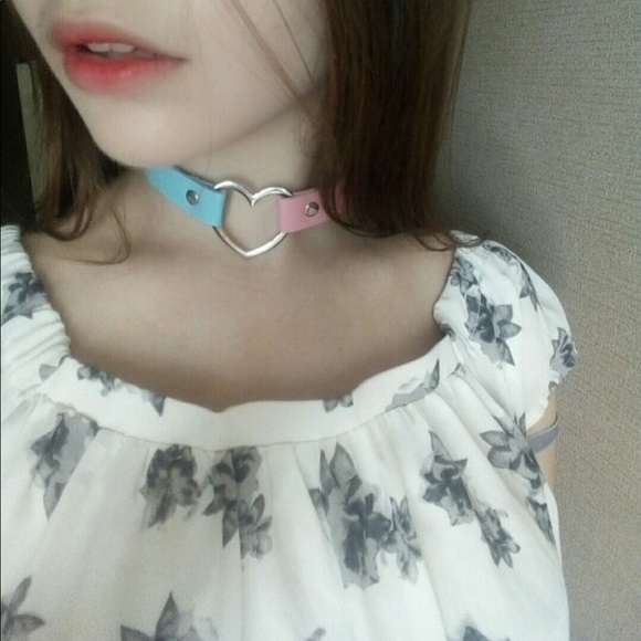 Heart Choker Any 2 for $25 3 Color Choices - Picture 5 of 8